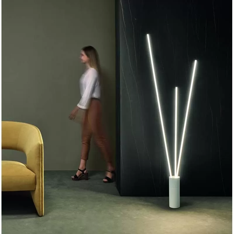 LÁMPARA DE PIE VERTICAL LED DIMMABLE - Lampara de pie - 1